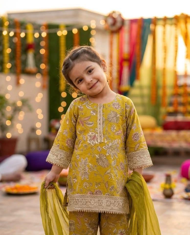 Little Sunshine Traditional 3pcs Set